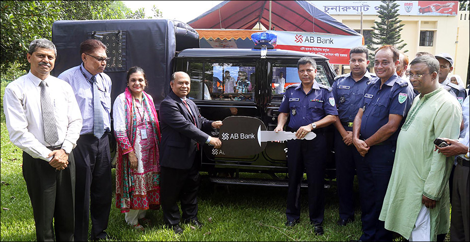1509161-donated-a-vehicle-to-bangladesh-police